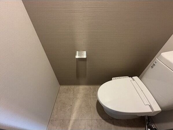 エスリードレジデンス江坂垂水町の物件内観写真